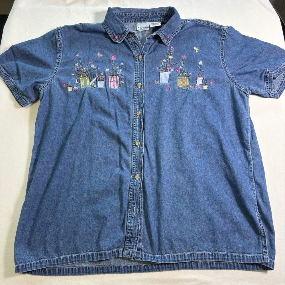 Bobbie Brooks Denim Shirt 18W/20W Blue Floral Embroidered Vintage Cottagecore